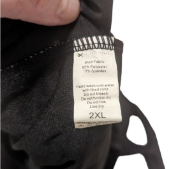 Swimsuit, 1 piece, Black, multicolored print on front, Racer Back-EUC-Size 2XL - Picture 4 of 6